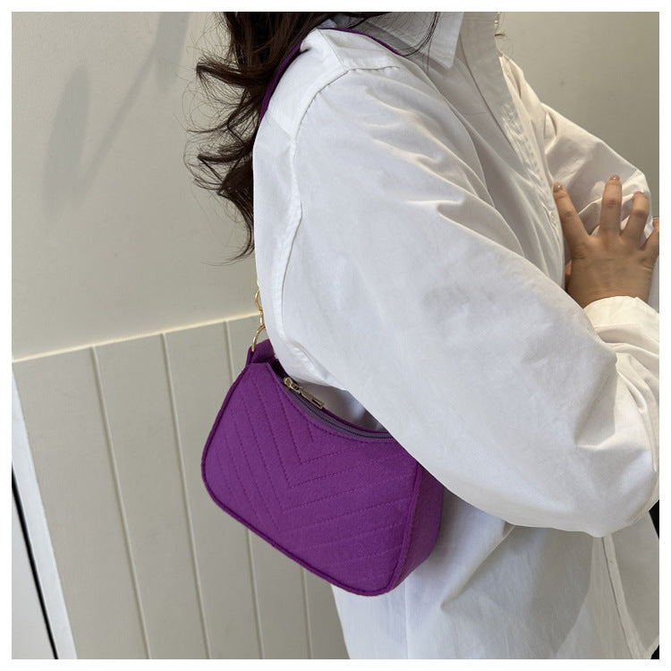Mini Shoulder Bags for Women Fashion Felt Women's Bag Design Advanced Underarm Handbags Beautiful Purses Crescent SaddleBag 2024