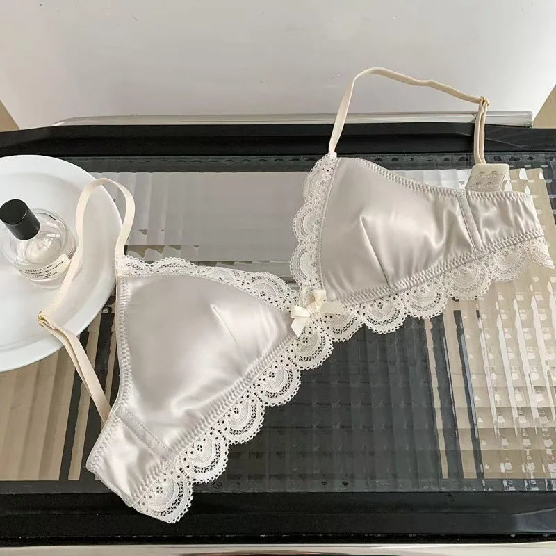 Korean Style Triangle Cup Bow Lace Bra for Women Small Chest Satin Underwear Sweet Breathable Comfortable Soft Bra