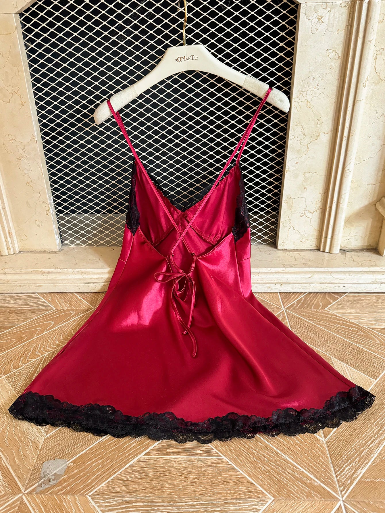 Women's Sexy Fashion V-Neck Sleep Dress Lace Trim Crisscross Back Nightgown Loungewear