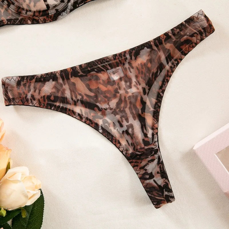Toucheart 2-Piece Sexy Leopard Print Lingerie Set Bra Women Hollow Sexy Lingerie Thin Mesh Patchwork Print See-Through Sexy Set