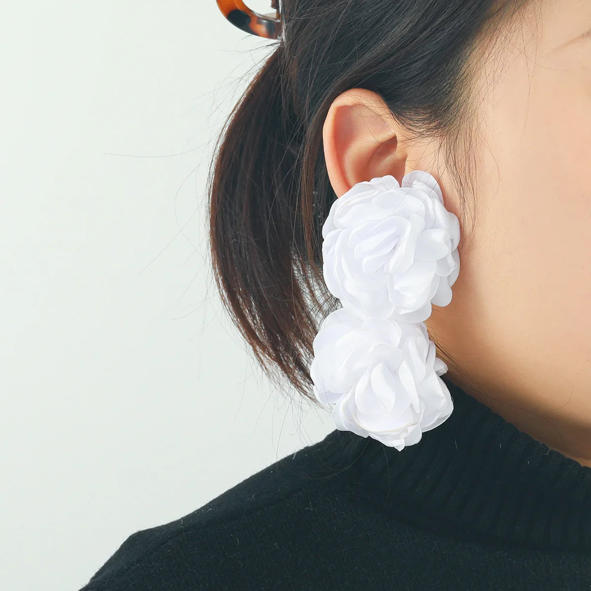 Chiffon flower multi-layer earrings, summer beach vacation style exaggerated earrings design, light luxury, niche