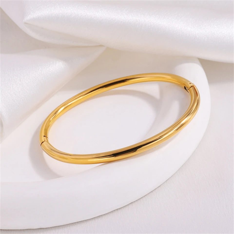 1 PCs Light Luxury Temperament Stainless Steel Gold And Silver Does Not Fade Simple Plain Face Bracelet