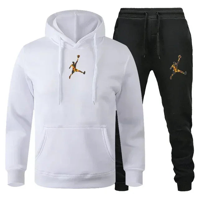 A 2-piece men's outdoor fitness sportswear set featuring a hooded long-sleeved sweatshirt, pullover and casual pants for autumn
