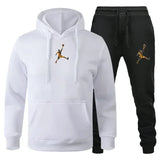 A 2-piece men's outdoor fitness sportswear set featuring a hooded long-sleeved sweatshirt, pullover and casual pants for autumn
