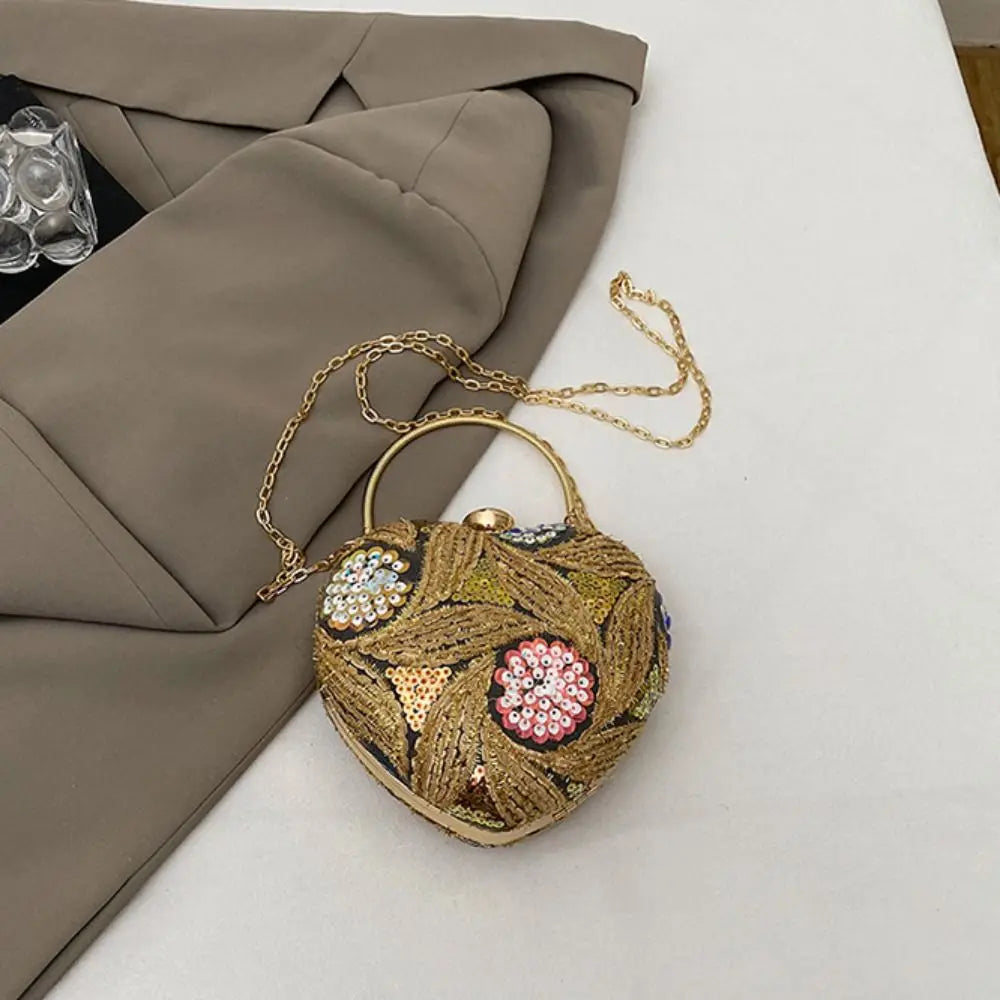 Wrist Bag Glitter Sequin Evening Banquet Bag Embroidery Elegant Heart Shape Handbag Sweet Large Capacity Ladies Clutch Bag Party