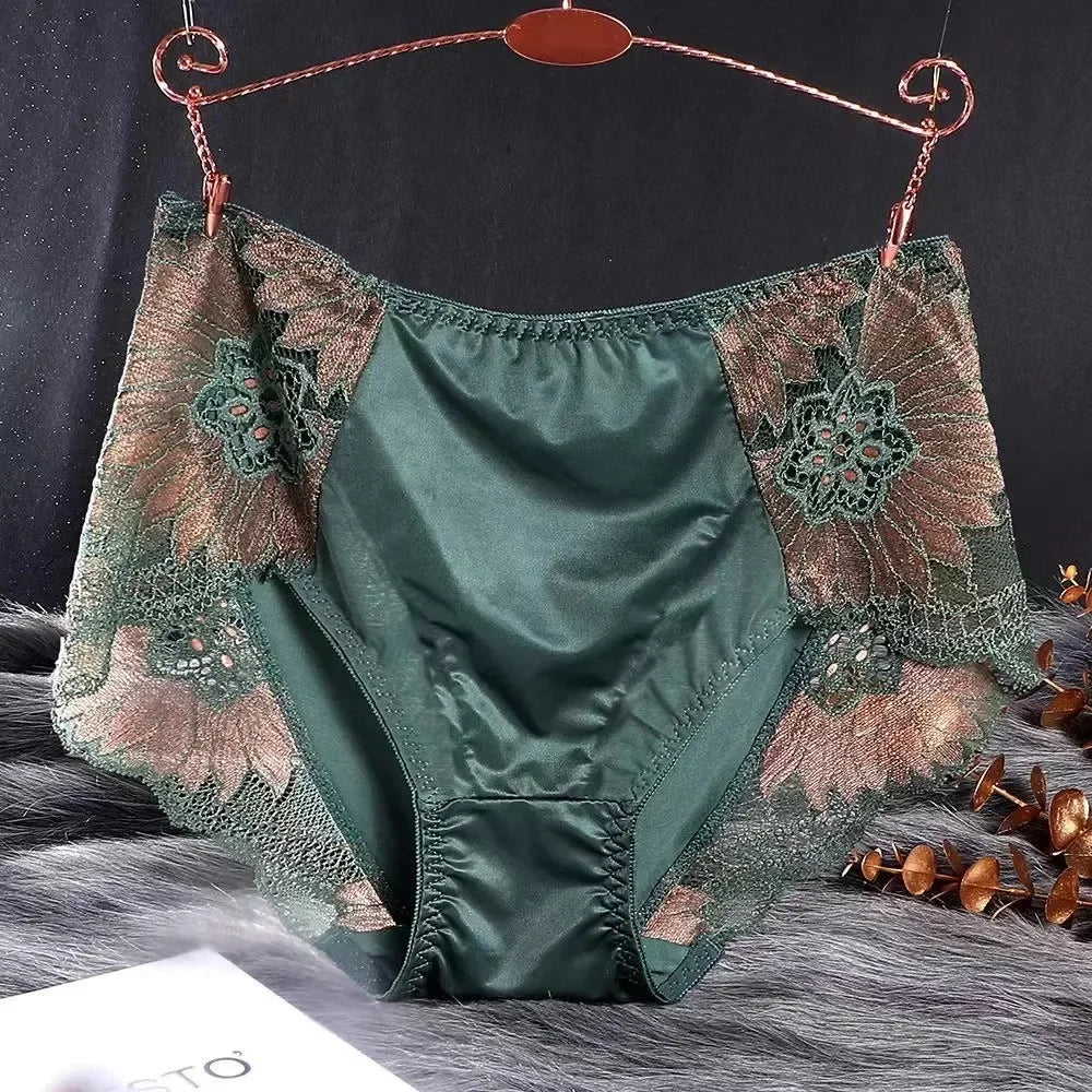 New Sexy Women Underwear High Quality Luxury Lace Ladies Panties Seamless Mid-Rise Female Briefs Lingerie Intimates