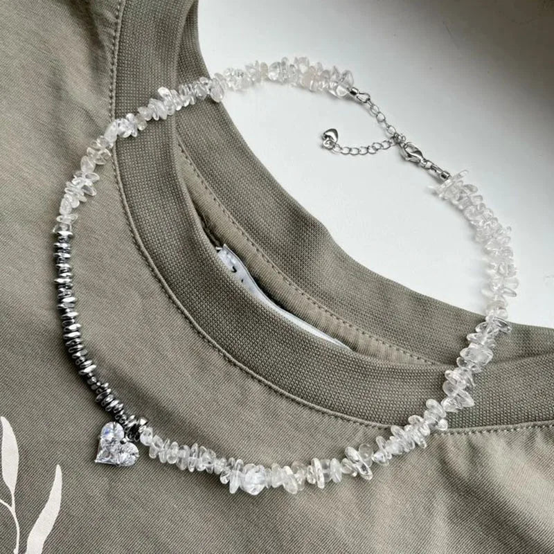 New Irregular Choker Vintage Tassels Zircon Heart Pendant Necklace For Women Female White Imitation Pearl Chain Valentine's Gift