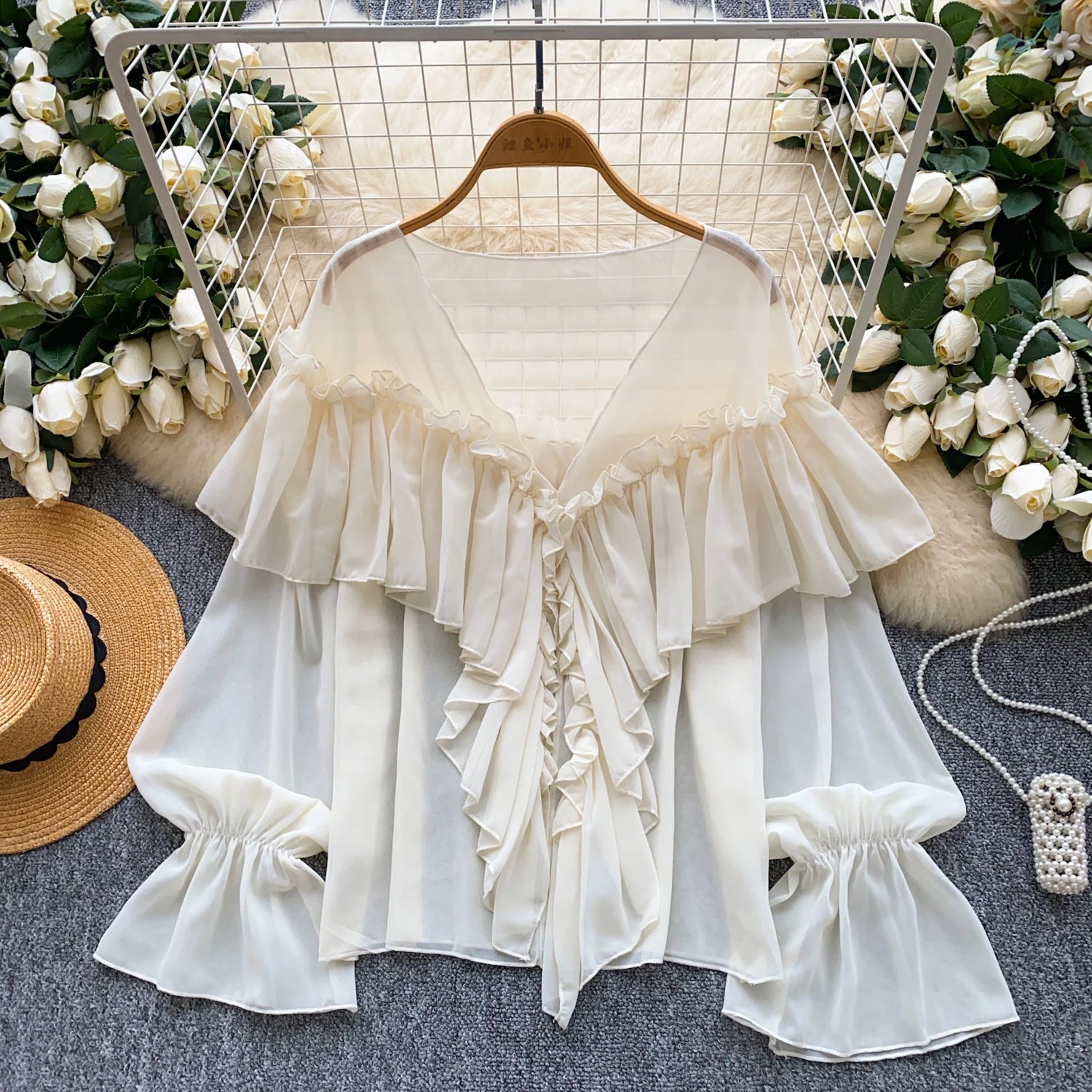 SINGREINY Chic Ruffles Splice Chiffon Blouse V Neck Flared Sleeve Loose Tops 2025 Fashion Solid Fairycore Vacation Women Shirt