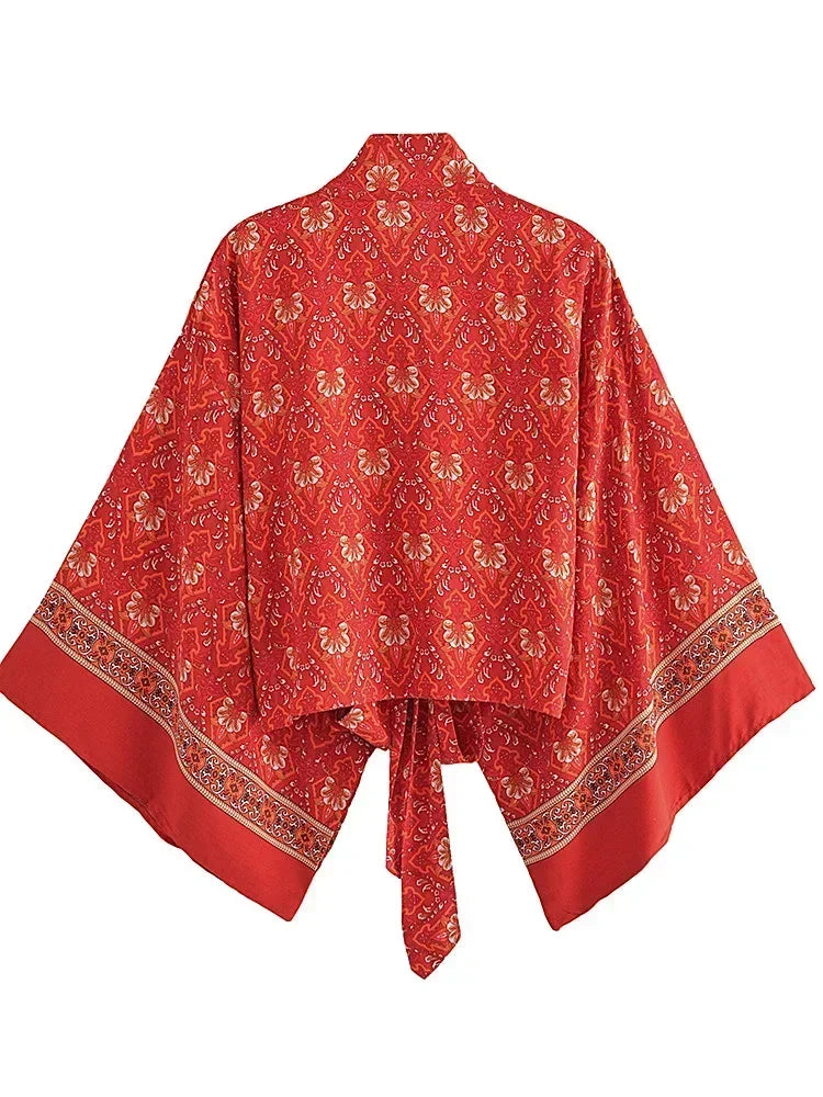 Boho Queens Red Floral Beach Kimono Short Robe Swimsuits Women Fashion Batwing Sleeves Rayon Bohemian Bikini Cover Ups Beachwear