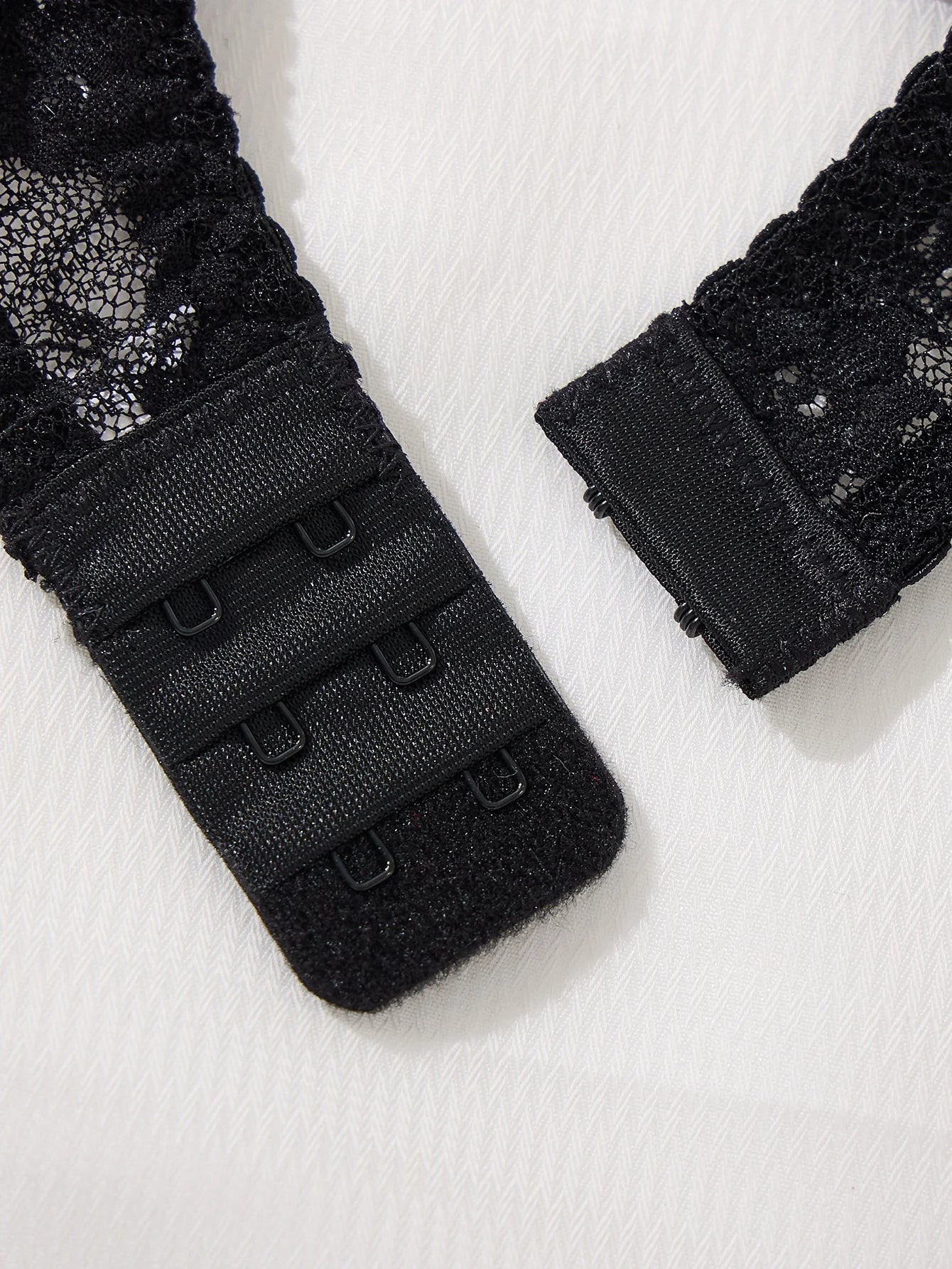 Elegant Design Bra And Panties Set with Unique Heart Buckle Comfortable Fashion Underwear Suitable for All Occasions