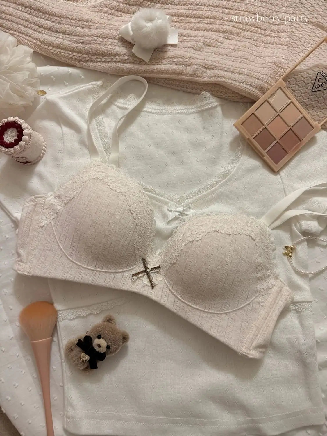 Teenage Sexy Lace Floral Bra Set Comfortable Non-steel Ring Beauty Back Small Breasts Gathered up Support Anti-Sagging Bra Set