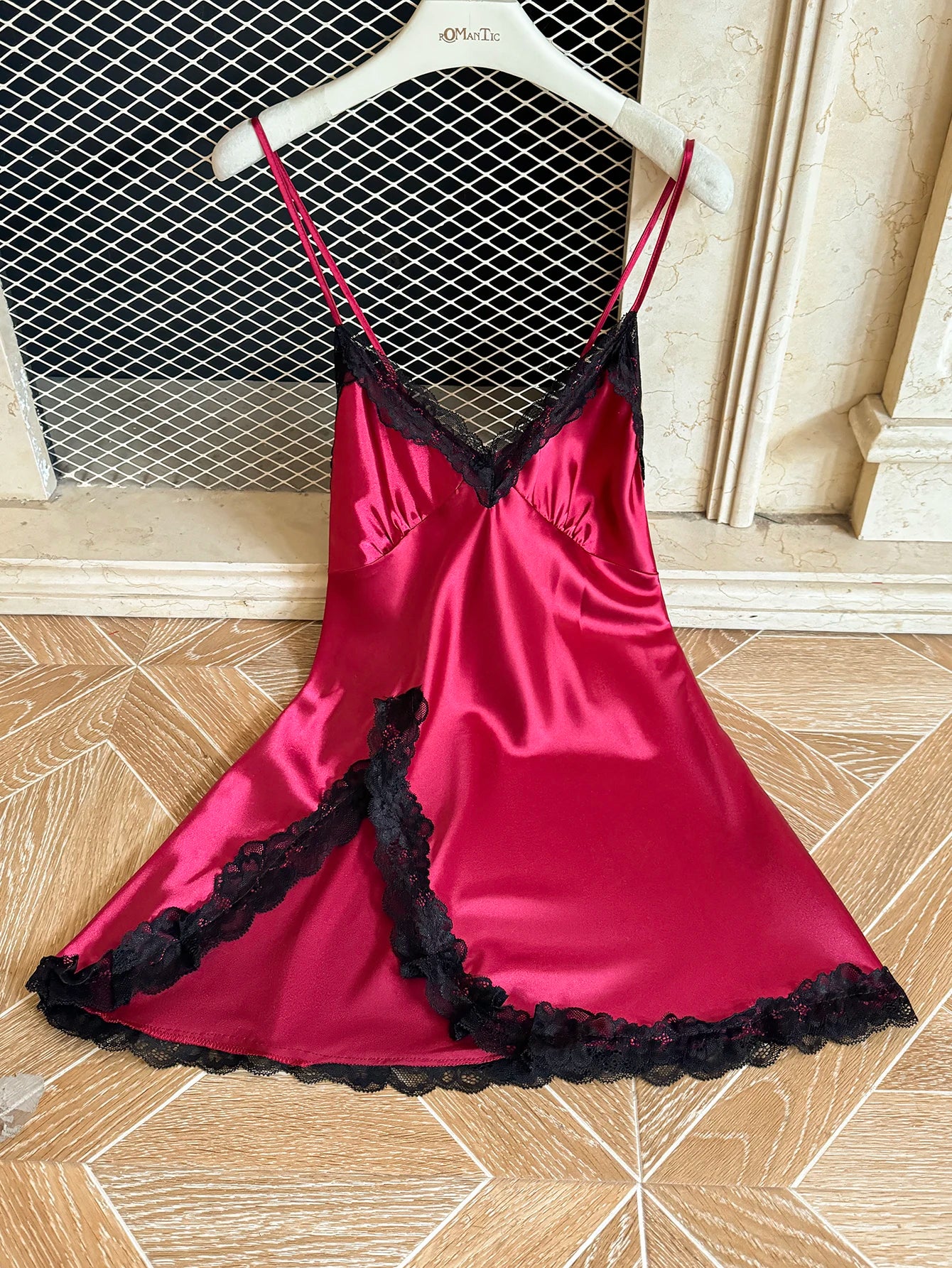 Women's Sexy Fashion V-Neck Sleep Dress Lace Trim Crisscross Back Nightgown Loungewear
