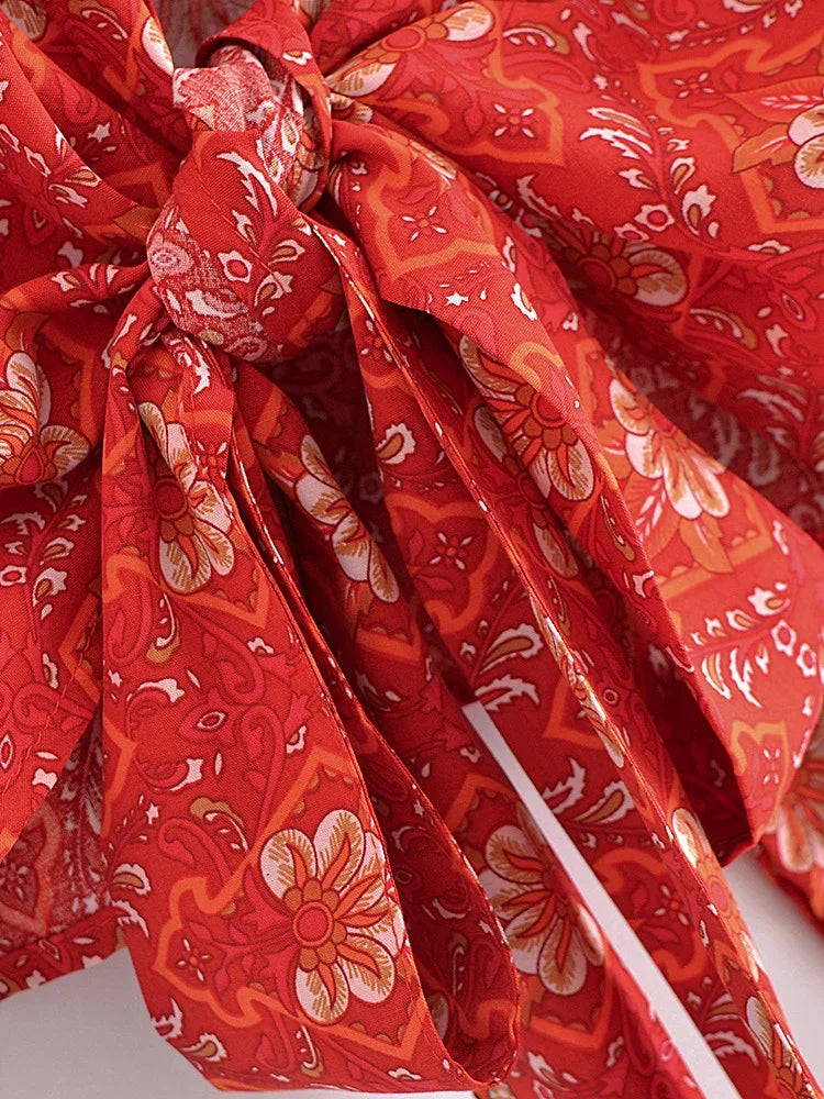 Boho Queens Red Floral Beach Kimono Short Robe Swimsuits Women Fashion Batwing Sleeves Rayon Bohemian Bikini Cover Ups Beachwear