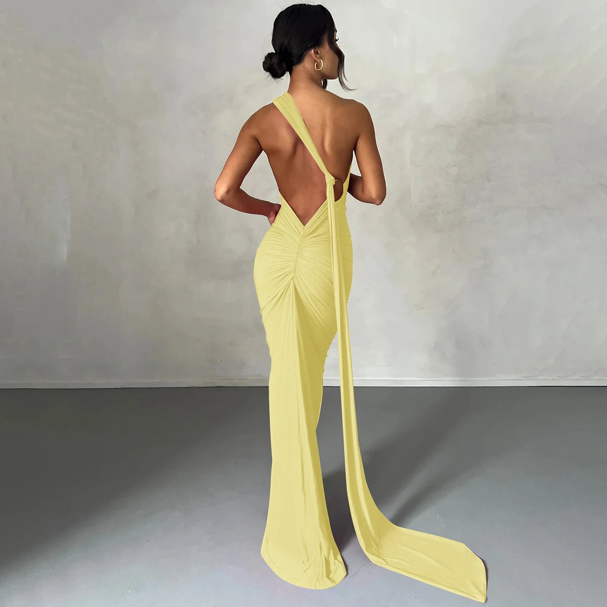Hugcitar One Shoulder Backless Adjustable Scarf Loop Ruched Sexy Maxi Dress Women Elegant Y2K Streetwear Festival Outfit