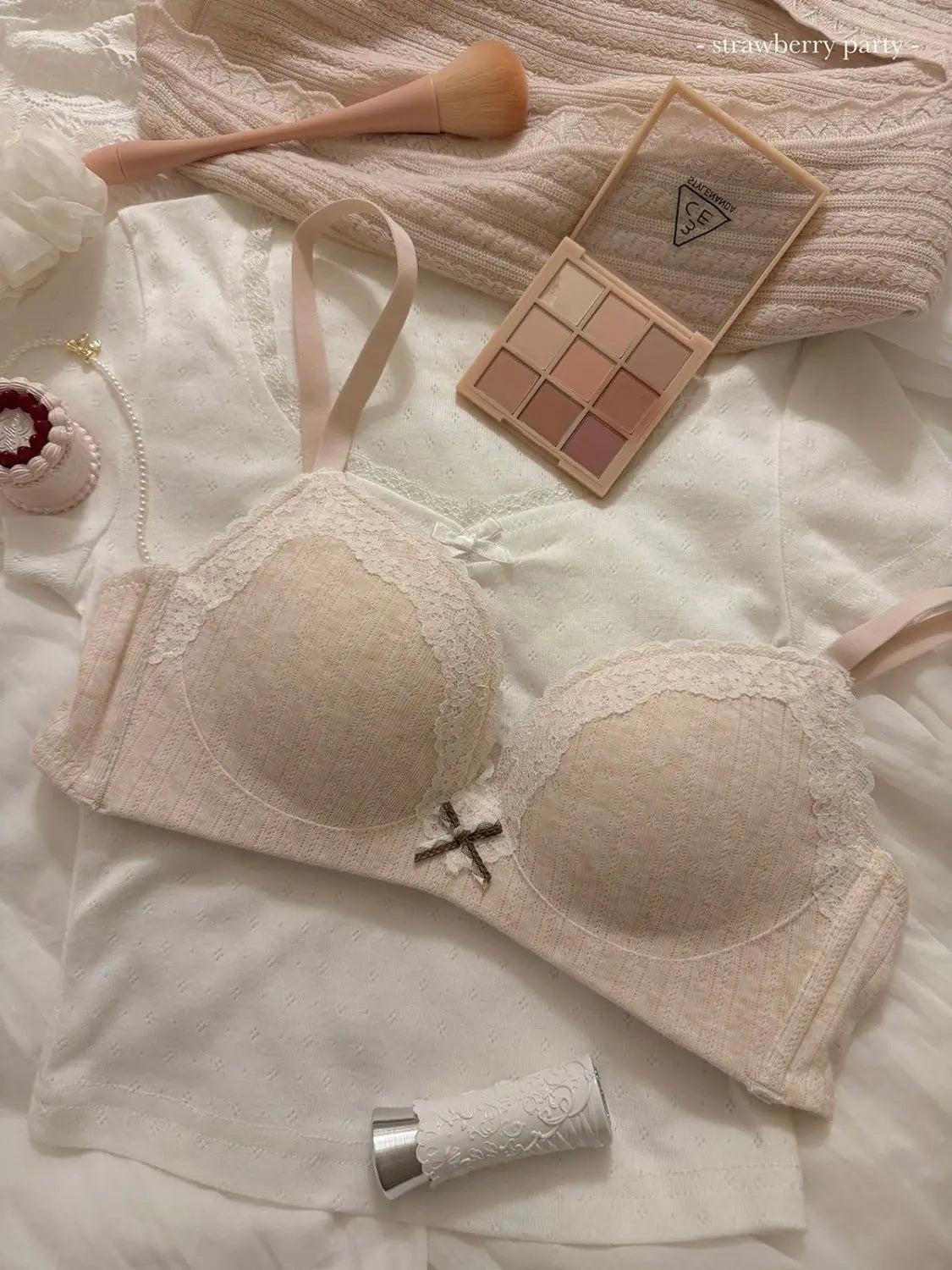 Teenage Sexy Lace Floral Bra Set Comfortable Non-steel Ring Beauty Back Small Breasts Gathered up Support Anti-Sagging Bra Set