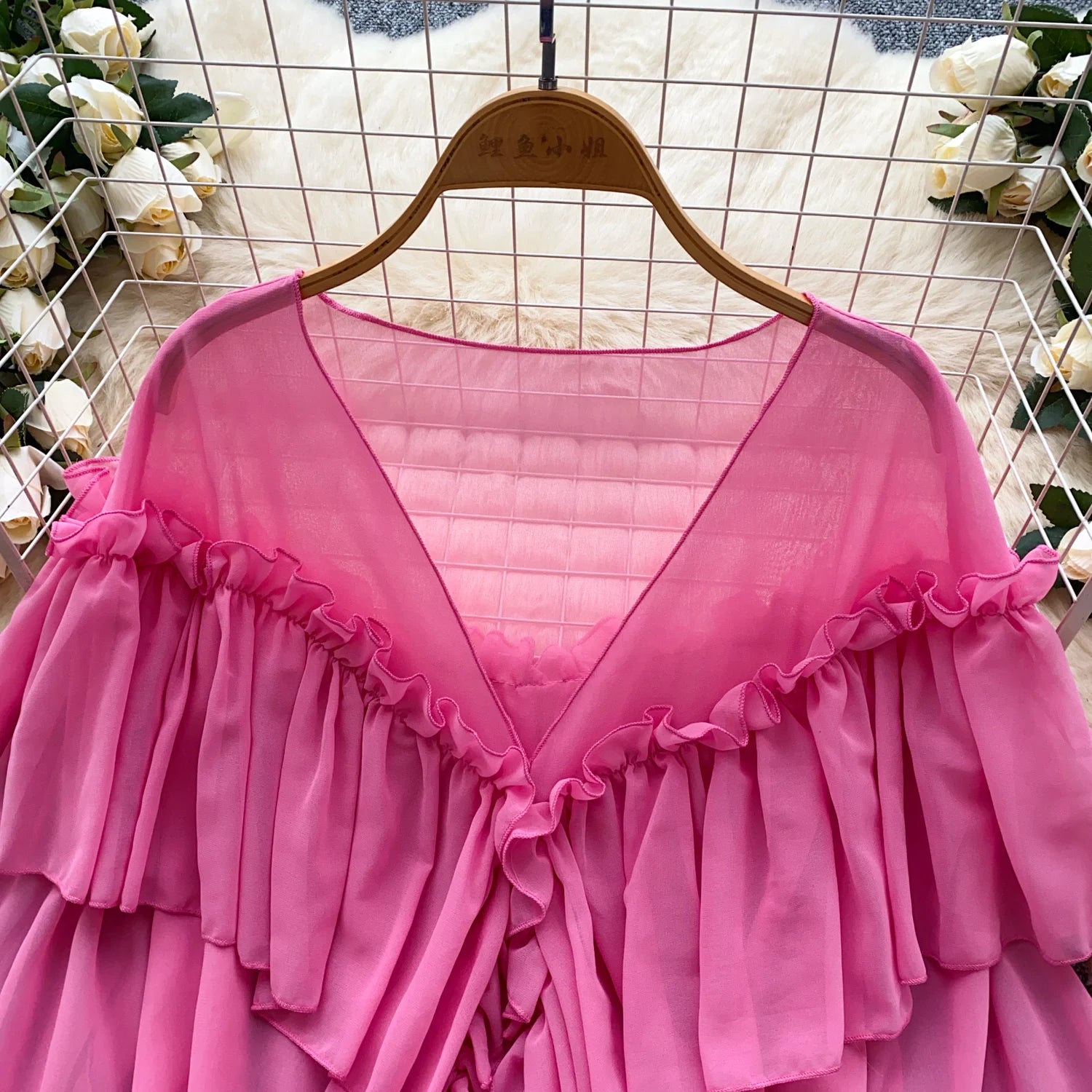 SINGREINY Chic Ruffles Splice Chiffon Blouse V Neck Flared Sleeve Loose Tops 2025 Fashion Solid Fairycore Vacation Women Shirt