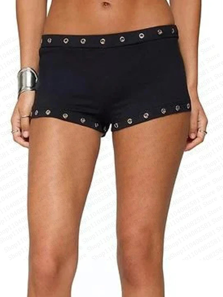 Hot girl Grunge fashionable Y2K shorts with rivet design hip-hop cut shorts street wear punk hot pants unique retro pants emo