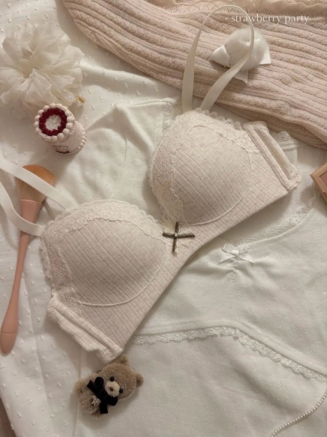 Teenage Sexy Lace Floral Bra Set Comfortable Non-steel Ring Beauty Back Small Breasts Gathered up Support Anti-Sagging Bra Set