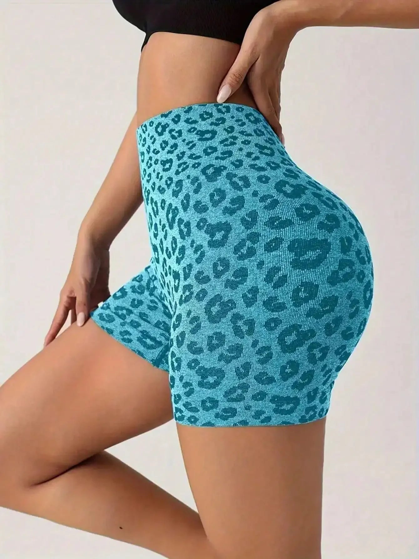 Sport Leopard Scrunch Butt Tummy Control Sports Biker Shorts Stretchy Shorts Women Boxer Shorts Summer