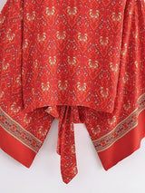 Boho Queens Red Floral Beach Kimono Short Robe Swimsuits Women Fashion Batwing Sleeves Rayon Bohemian Bikini Cover Ups Beachwear