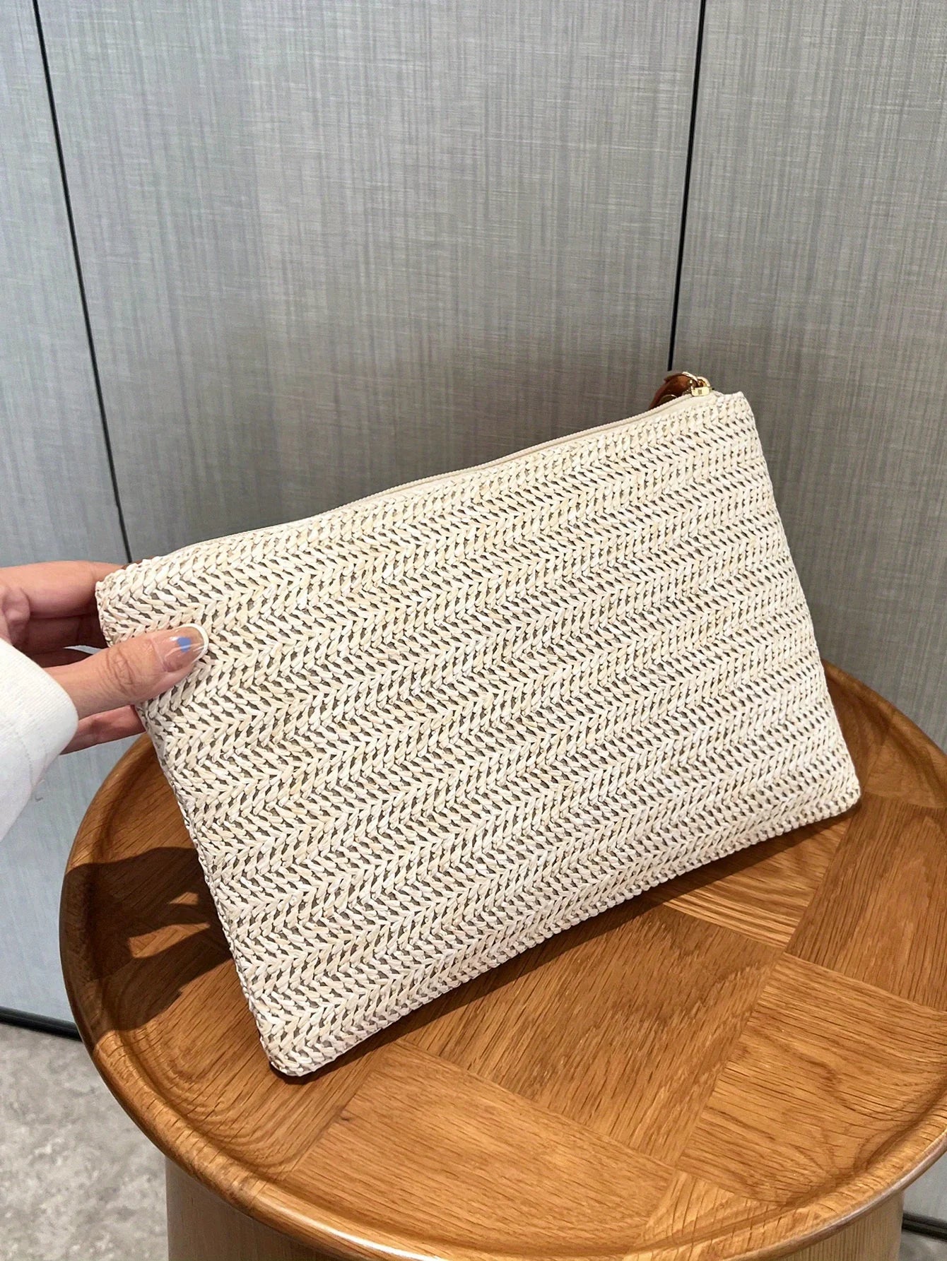Straw Woven Clutch Bag, Trendy Braided Waist Purse, Women's Zipper Handbags for Phone Coin Key, Lady's Ultra Thin Straw Bag