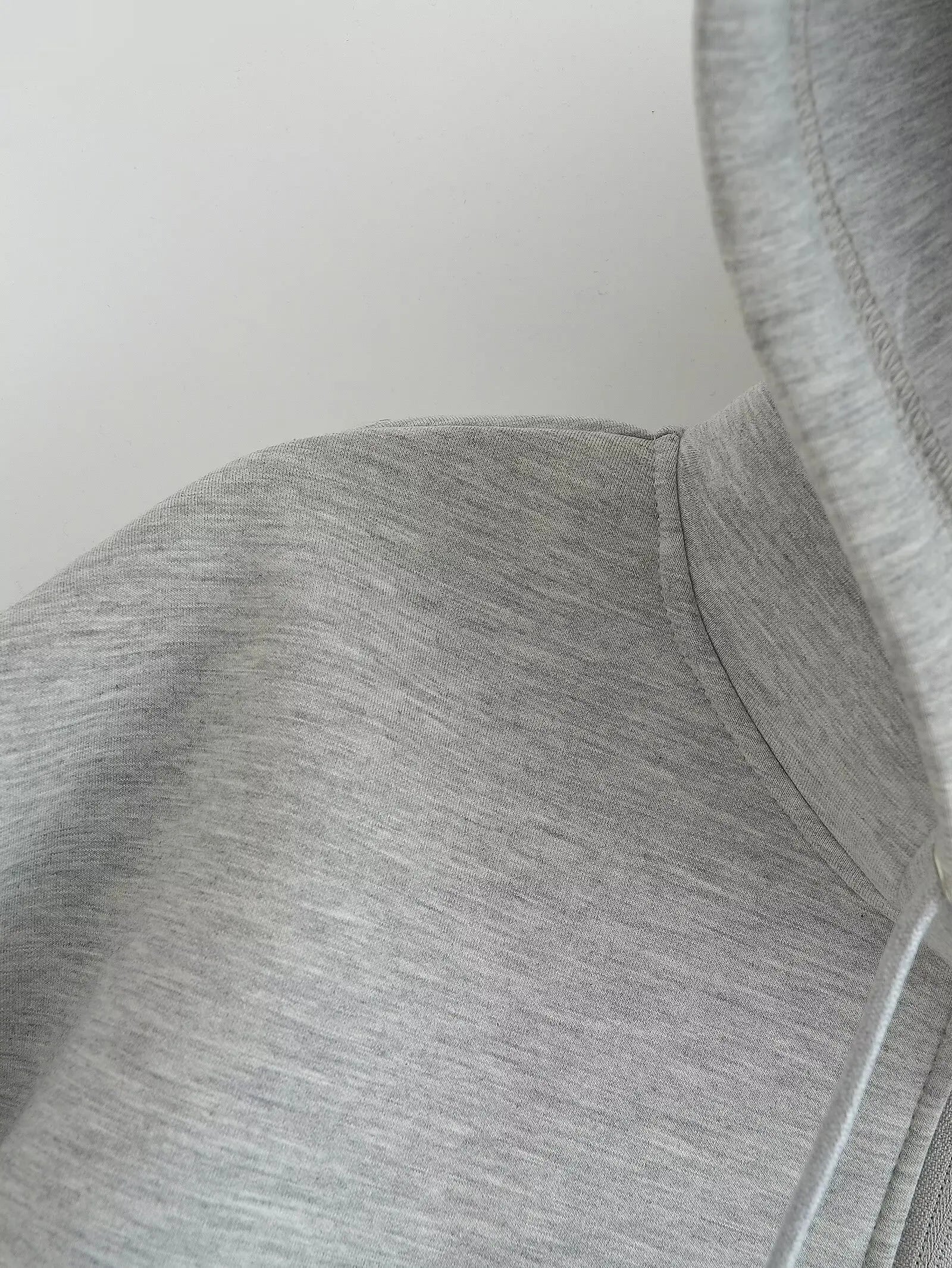 HH 2026 Casual Women's Soild Zipper Hoodie Long Sleeve Big Pocket Zipper Jacket With Hood Female Loose Outerwear Coat Tops