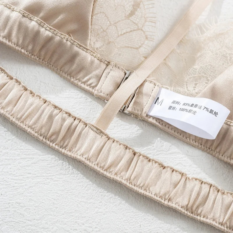 Birdtree 93% Silk 7% Spandex Women Lace Bra,Wireless Pitted Triangle Cup Front Closure Bralette,2026 New Underwear A61403JF