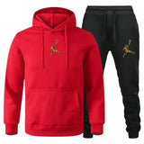 A 2-piece men's outdoor fitness sportswear set featuring a hooded long-sleeved sweatshirt, pullover and casual pants for autumn
