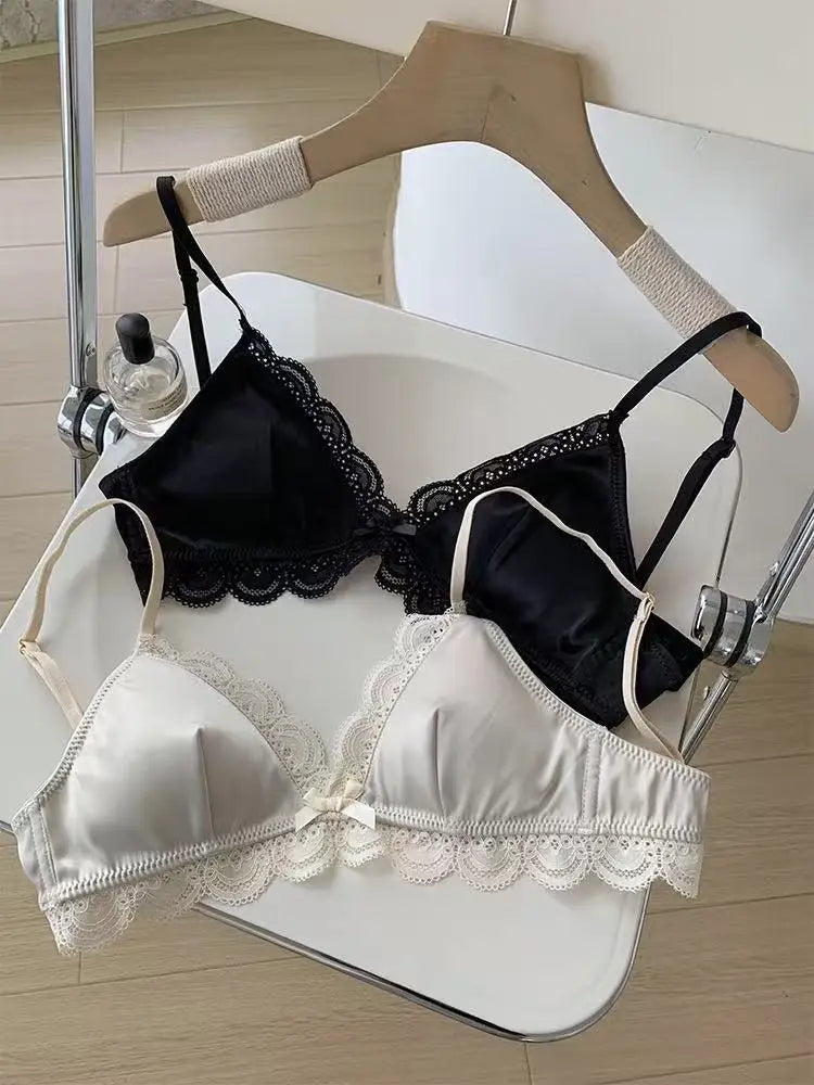 Korean Style Triangle Cup Bow Lace Bra for Women Small Chest Satin Underwear Sweet Breathable Comfortable Soft Bra