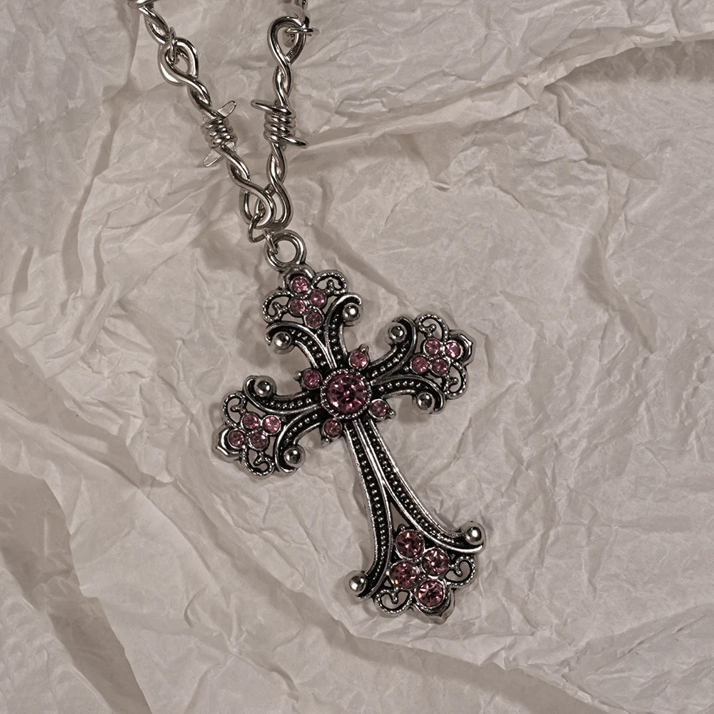 Y2K Sweet Cool Girl Personalized Creative Cross Love Pendant Necklace, Suitable for Daily Wearing