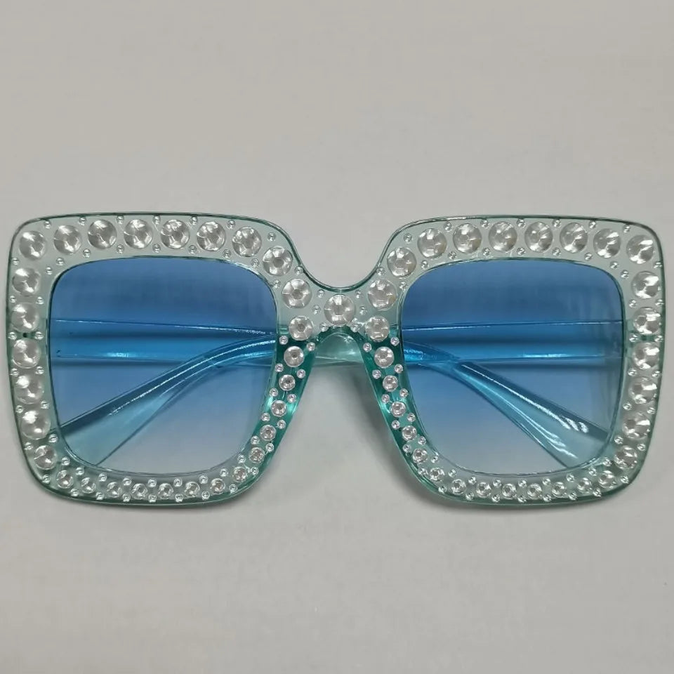 Diamond Oversized Sunglasses Big Square Frame Sunglasses UV400 Crystal Eyewear Retro Rhinestone Frames Eyeglasses