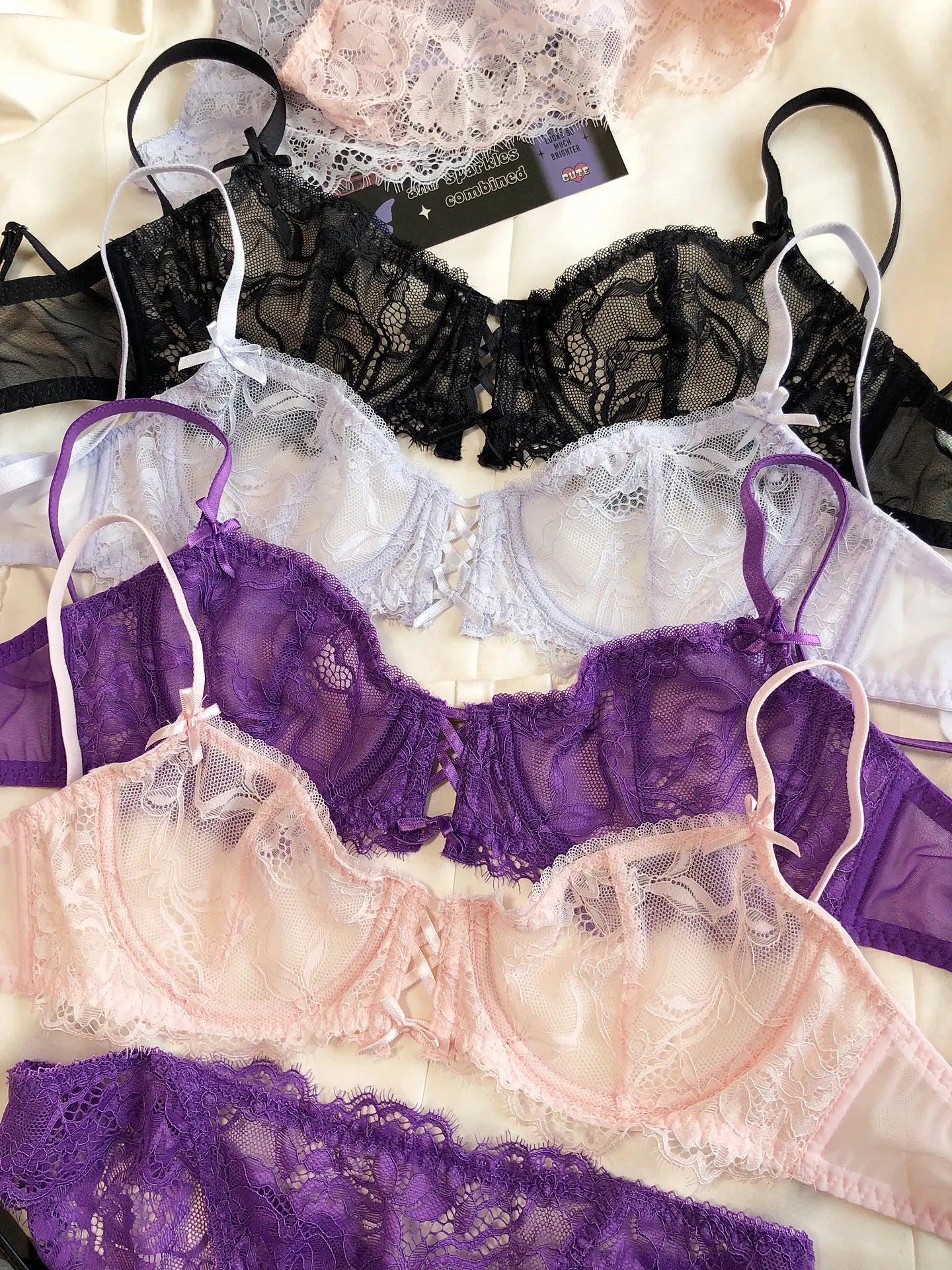 Sexy Hollow Bra French Ultra Thin Lace Embroidery Women Lingerie Set Underwire Push Up Bras Breathable Underwear and Panties Set