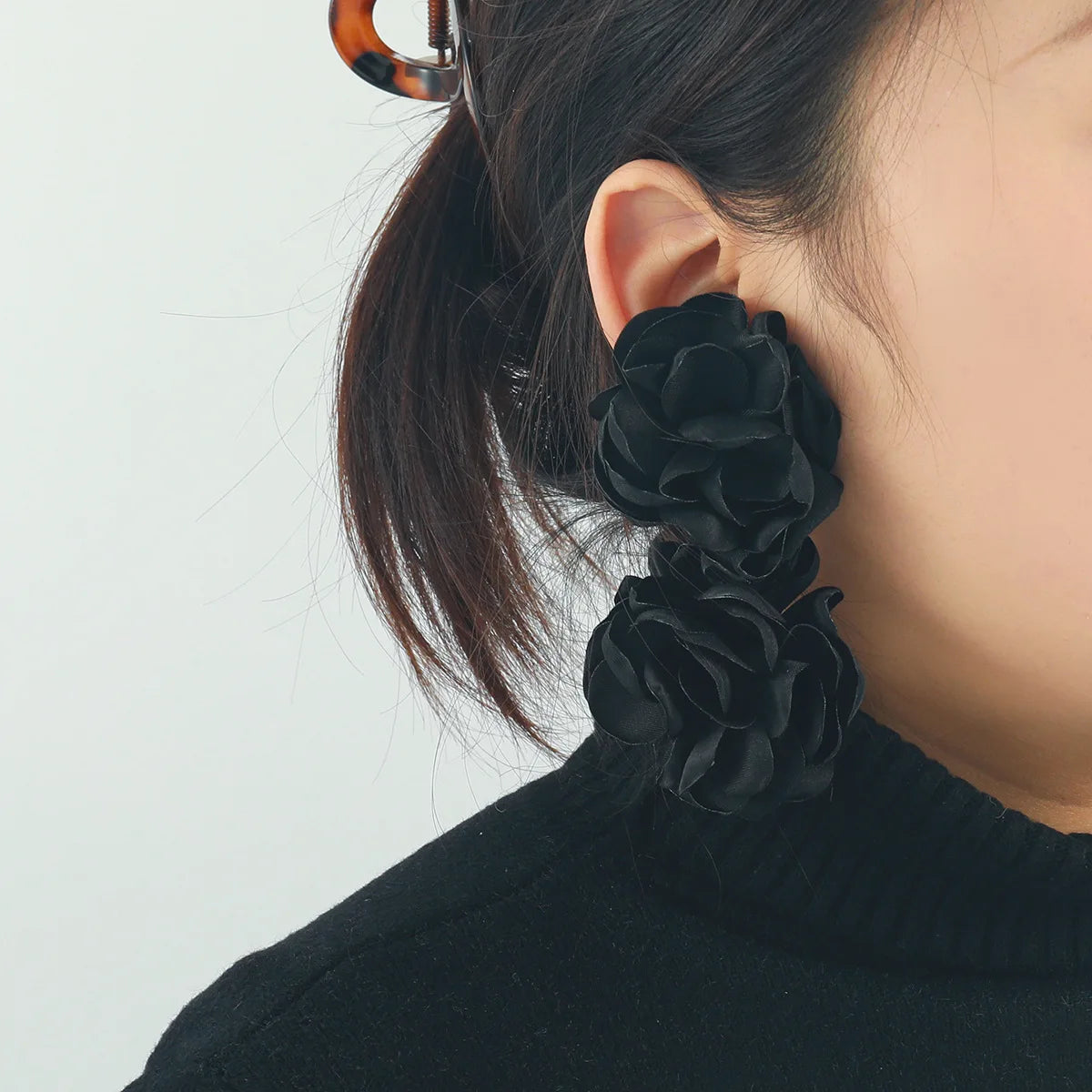 Chiffon flower multi-layer earrings, summer beach vacation style exaggerated earrings design, light luxury, niche