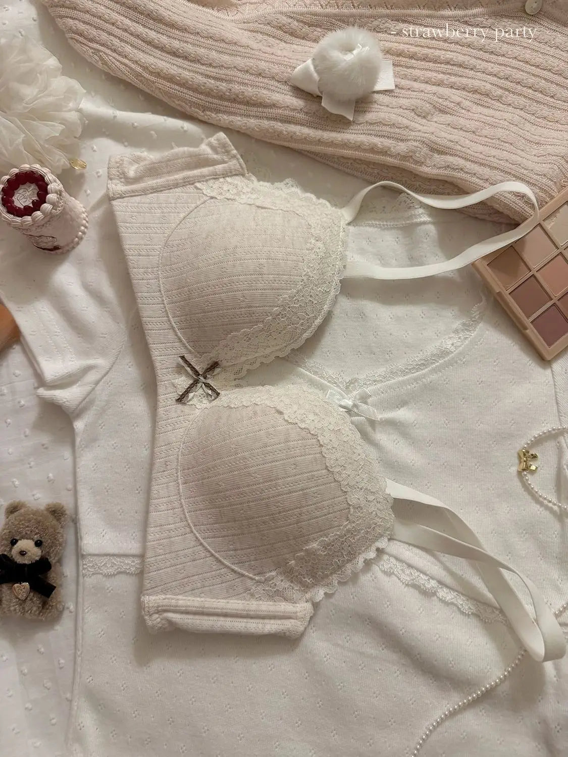 Teenage Sexy Lace Floral Bra Set Comfortable Non-steel Ring Beauty Back Small Breasts Gathered up Support Anti-Sagging Bra Set