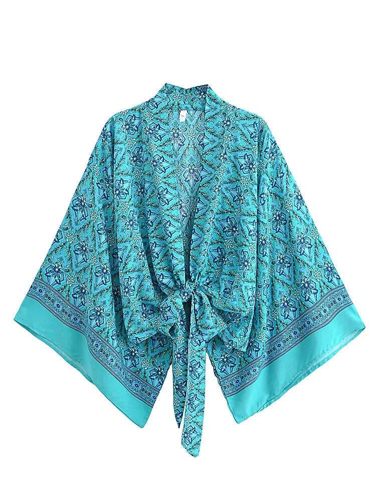Boho Queens Red Floral Beach Kimono Short Robe Swimsuits Women Fashion Batwing Sleeves Rayon Bohemian Bikini Cover Ups Beachwear