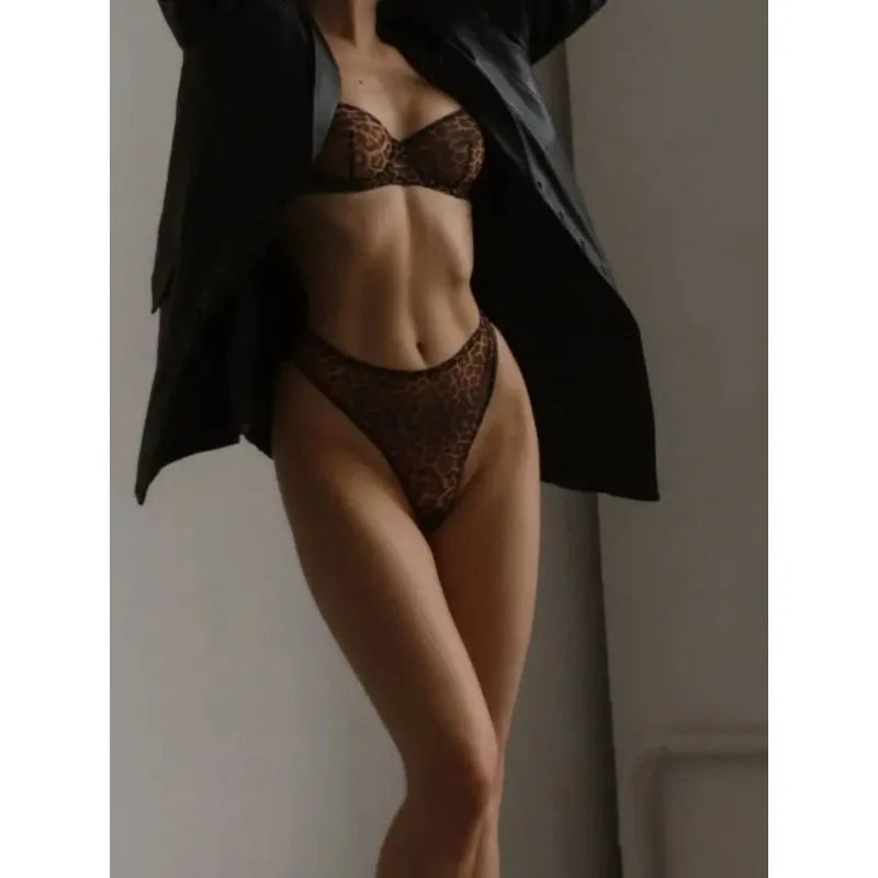 Toucheart 2-Piece Sexy Leopard Print Lingerie Set Bra Women Hollow Sexy Lingerie Thin Mesh Patchwork Print See-Through Sexy Set