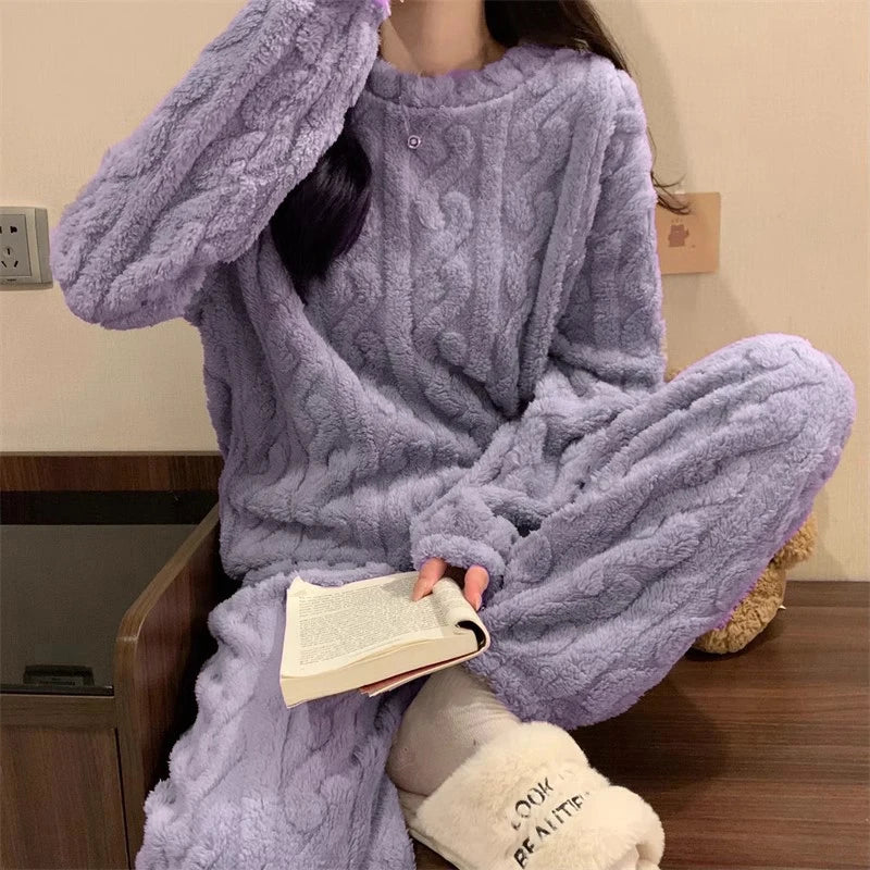 Women's Thickened Warm Sleepwear coral velvet homewear Fluffy O-neck leisure pajamas Striped Large Size Adapted Winter Sleepwear