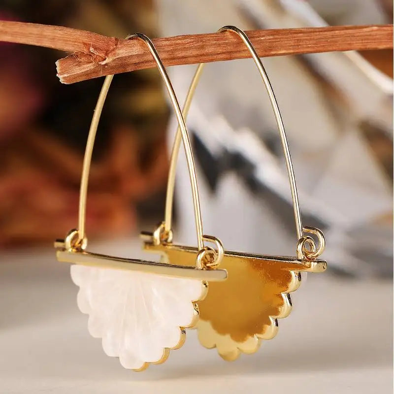 Huitan Special Sector Drop Earrings Fresh Style Party Elegant Wedding Engagement Gold Color Noble Accessories Metal Lady Jewelry