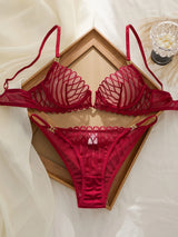 French Style Sexy Embroidered Transparent Underwear Set V-Neck Design Anti-Sagging Breathable Bra And Panties Ensemble