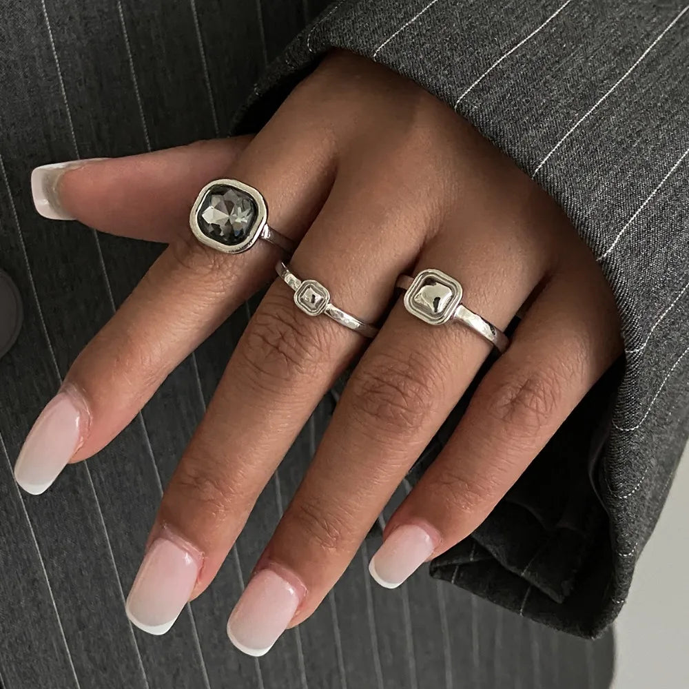 Minimalist Acrylic Rhinestone Open Ring for Women Korean Fashion Geometry Adjustable Knuckle Ring Party Jewelry Lady Gifts