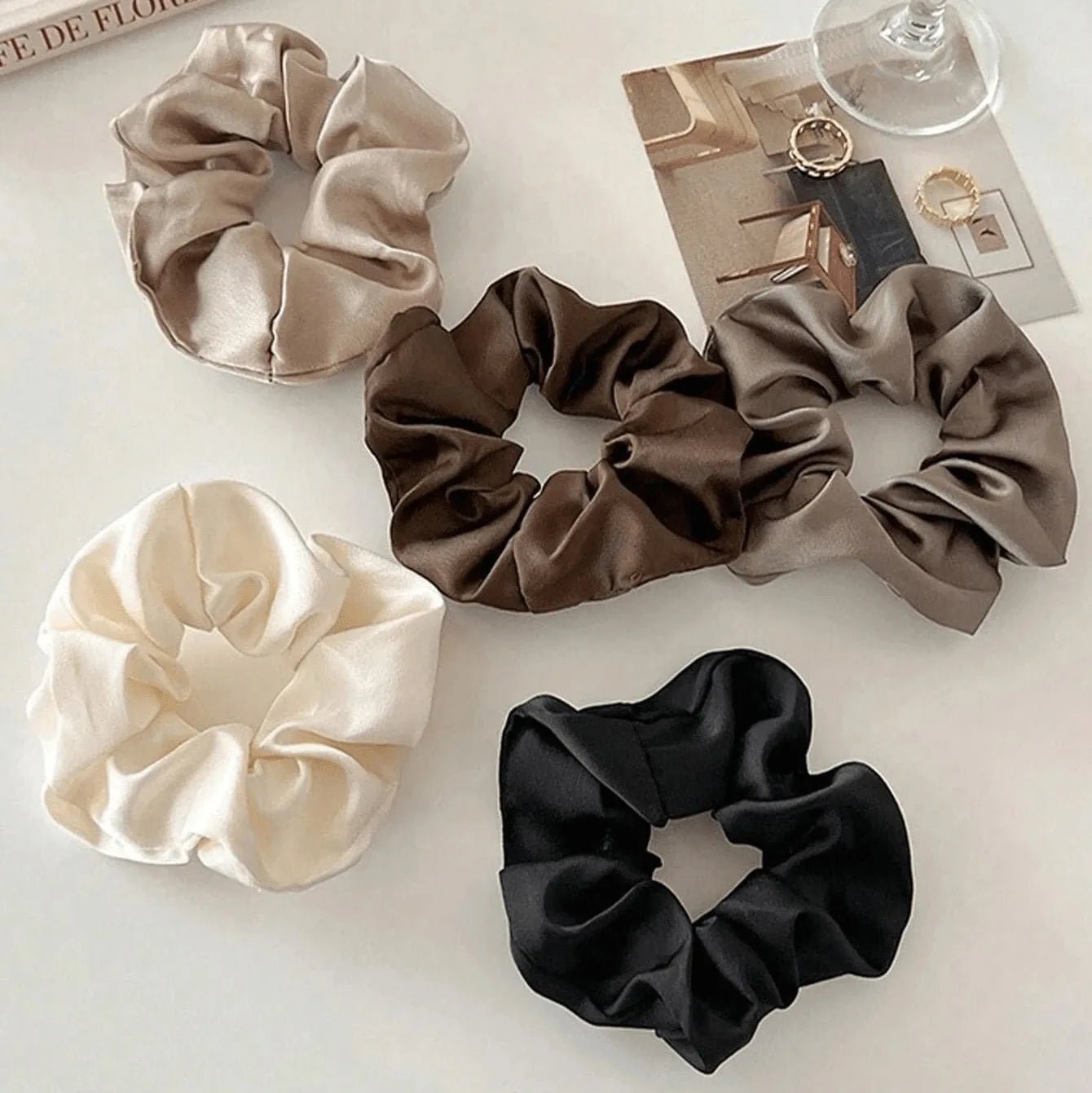 5pcs Retro Real Silk Large Scrunchies - Premium Hair Bands for Women, Suitable for Top Knots, Hair-friendly Hair Ties
