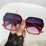 Fashion Square Frame Sunglasses for Women Luxury UV Protection Large Frame All-Match DS-8052-1