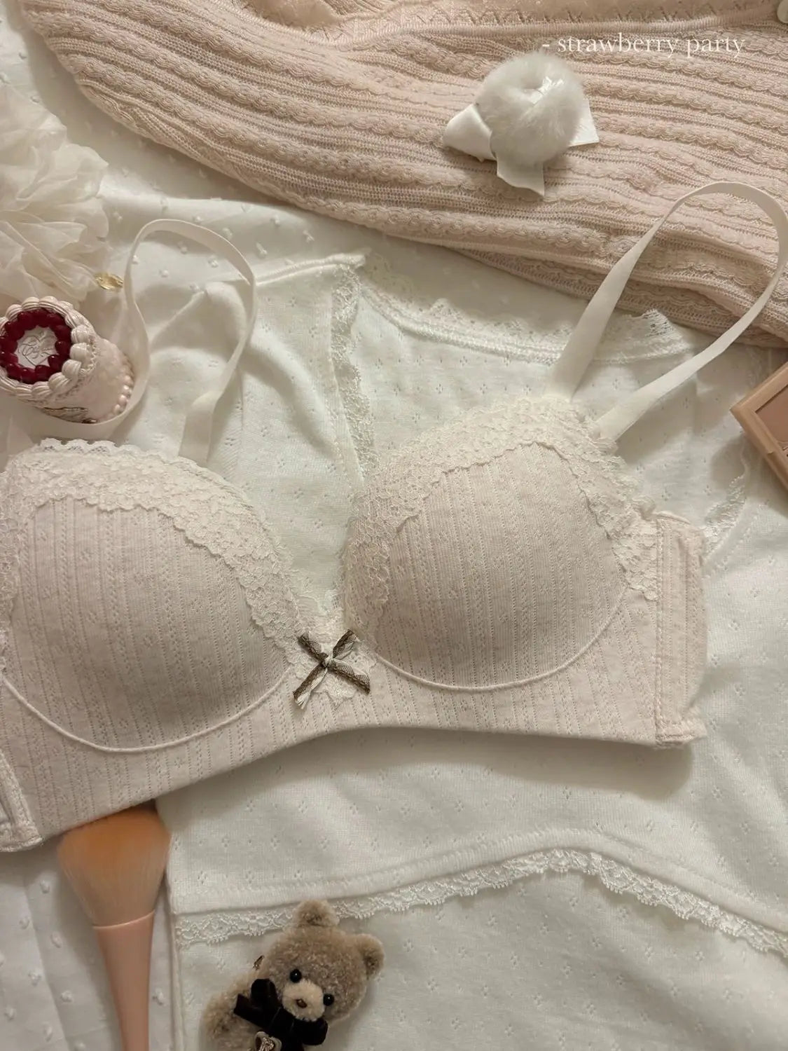 Teenage Sexy Lace Floral Bra Set Comfortable Non-steel Ring Beauty Back Small Breasts Gathered up Support Anti-Sagging Bra Set