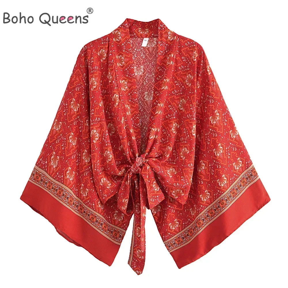 Boho Queens Red Floral Beach Kimono Short Robe Swimsuits Women Fashion Batwing Sleeves Rayon Bohemian Bikini Cover Ups Beachwear
