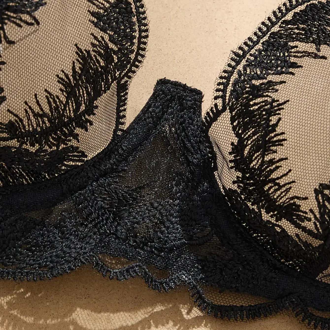 Black Feathers Comfortable Underwear Set Soft And Stylish Women's Intimate Apparel Ensemble