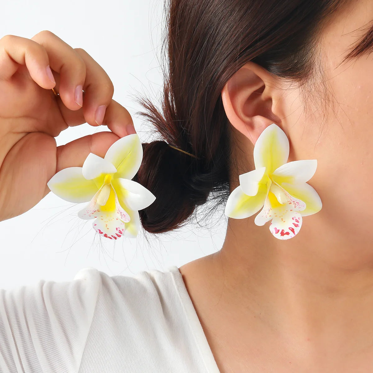 Chiffon flower multi-layer earrings, summer beach vacation style exaggerated earrings design, light luxury, niche