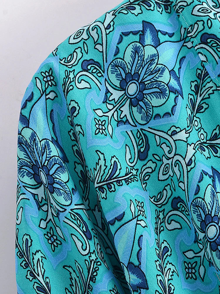 Boho Queens Red Floral Beach Kimono Short Robe Swimsuits Women Fashion Batwing Sleeves Rayon Bohemian Bikini Cover Ups Beachwear