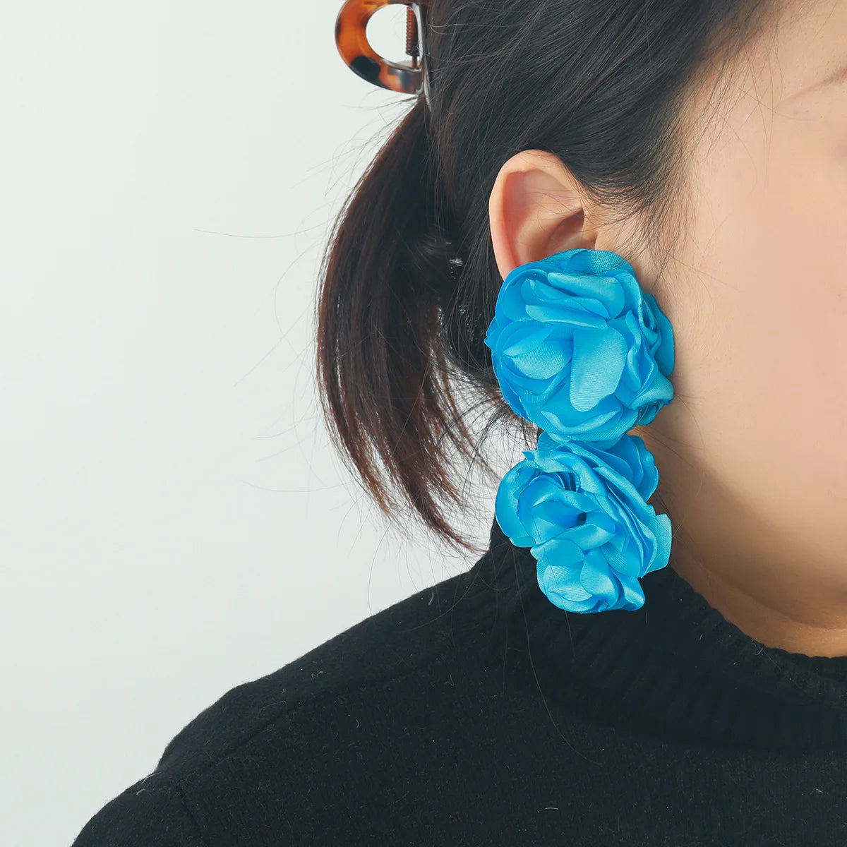 Chiffon flower multi-layer earrings, summer beach vacation style exaggerated earrings design, light luxury, niche