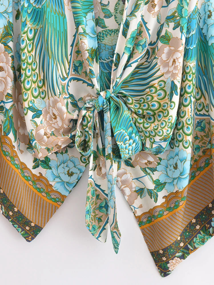 Boho Queens Peacock Short Robe Kimono Swimsuits Women Fashion Floral Batwing Sleeves Rayon Bohemian Bikini Cover Ups Beachwear