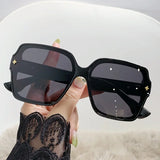 Fashion Square Frame Sunglasses for Women Luxury UV Protection Large Frame All-Match DS-8052-1